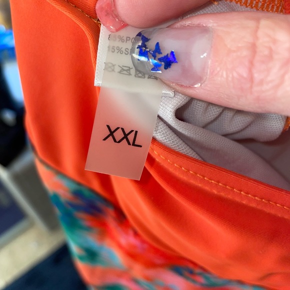 Women’s Floral Orange Plus Size Swimsuit - Picture 3 of 3